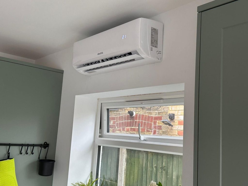 Multi-Split Air Conditioning Systems